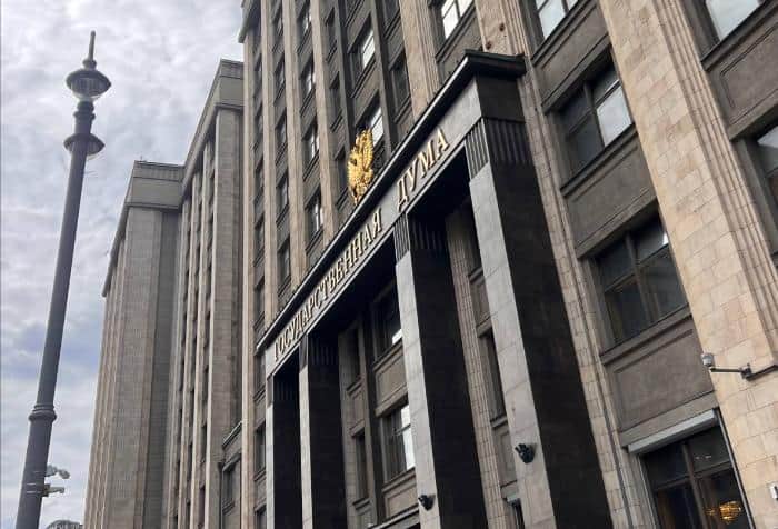 Две трети россиян не читали ни одной партпрограммы перед выборами