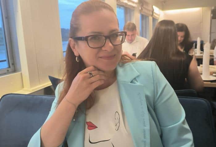 День науки: микробиолог из Оболенска о пути в науку, упорстве Ломоносова и «книжном похмелье»