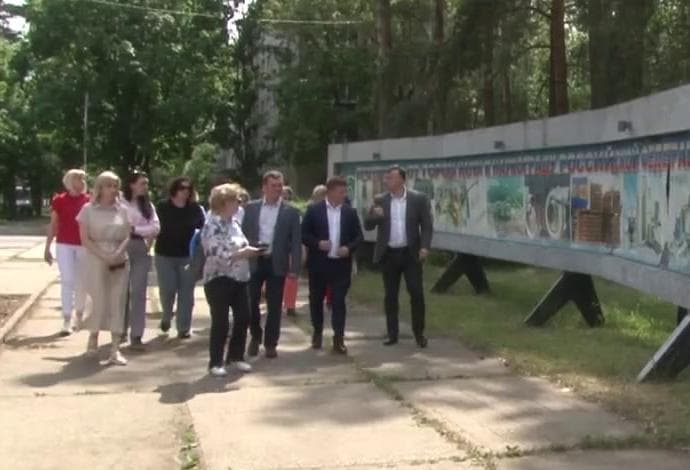 Врип главы Серпухова пообещал разрешить спор вокруг Аллей славы в Протвино
