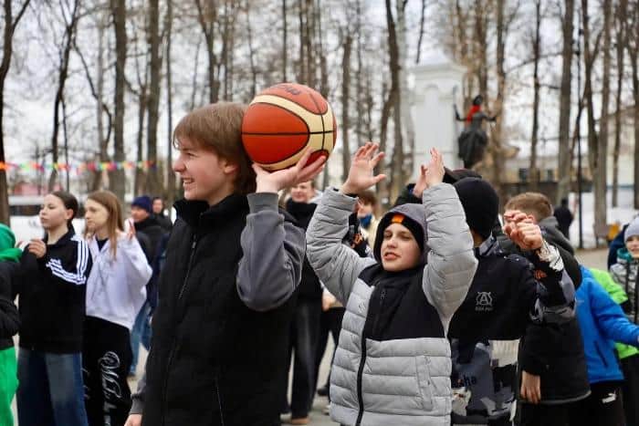 В Серпухове провели народные спортивные игры