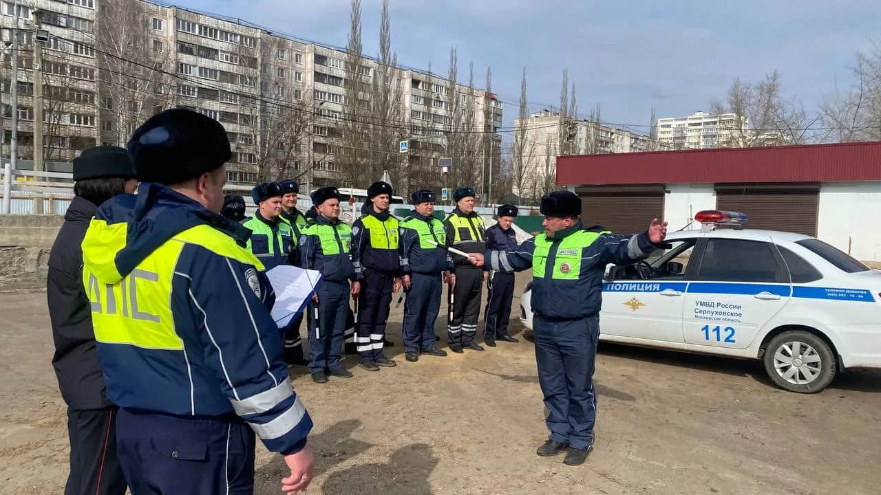 Инспекторы ДПС Серпухова соревновались за звание лучшего