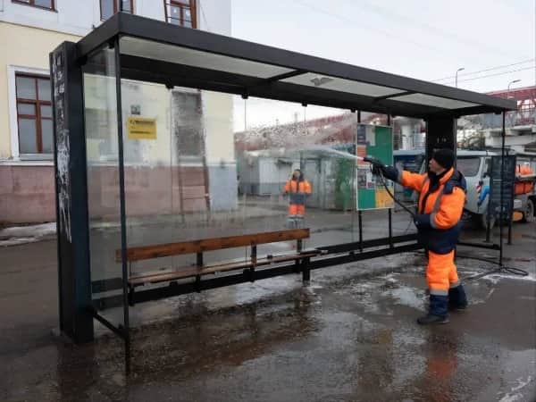 В Серпухове 210 рабочих и 54 машины вышли на весеннюю уборку