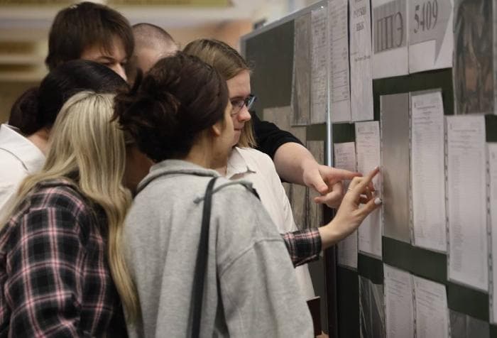 Первые результаты ЕГЭ начали поступать на Госуслуги