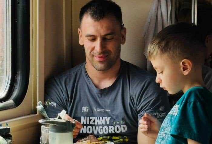 Вагон-спортзал предложил создать Умару Кремлёву спортсмен из Чехова
