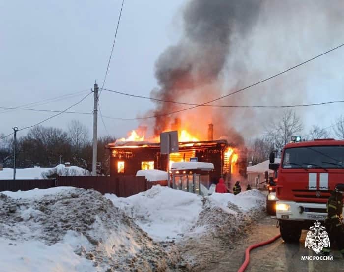 Прокуратура начала проверку из-за пожара с двумя погибшими в Серпухове